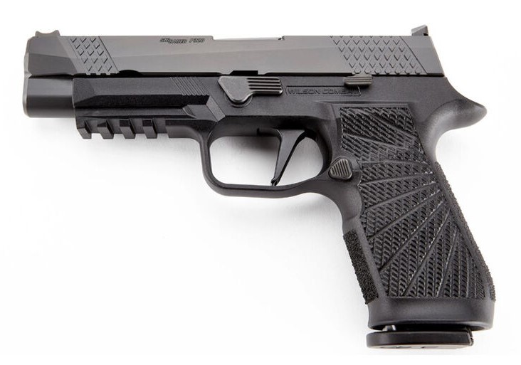 Handguns Wilson Combat 4.70" 9mm WILS SIG-WCP320F-9B    P320 9MM BLACK • Model: 4.70"